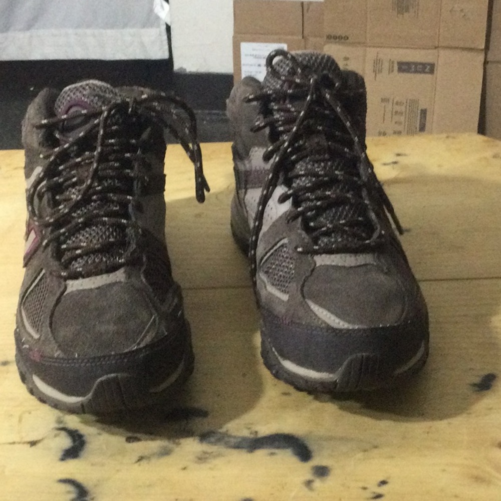 Men's Brown Hiking Shoes - Comfortable Trail Performance